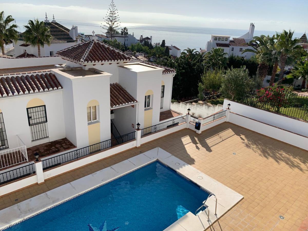 Playa Burriana, Tva Terasser, Havsutsikt, Pool Nerja Extérieur photo
